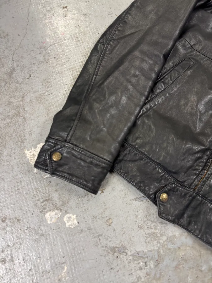 2000s Levi’s Black Leather Simple Jacket - Image 7