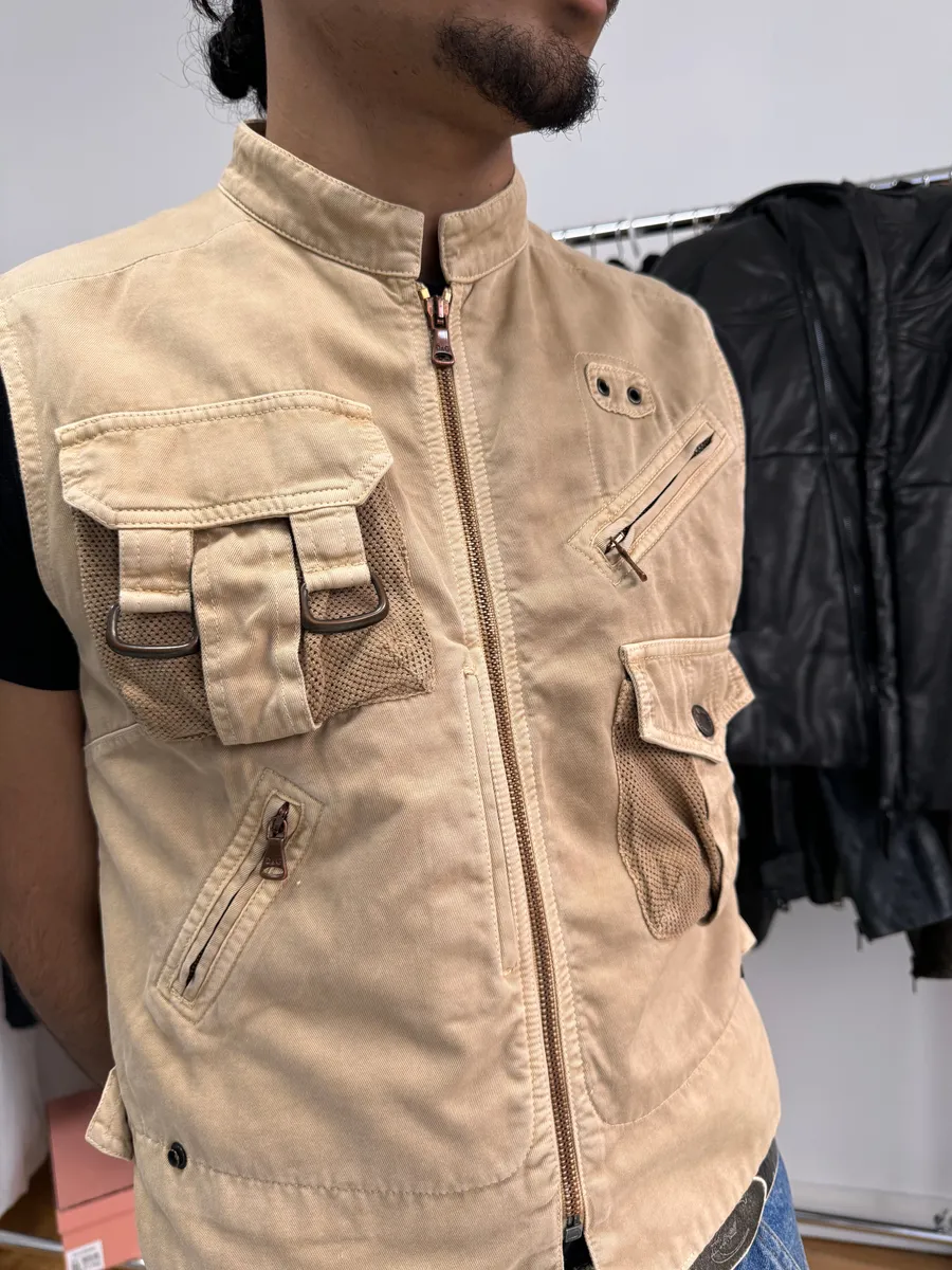 SS2003 Dolce & Gabbana Beige Cargo Combat Vest - Image 5